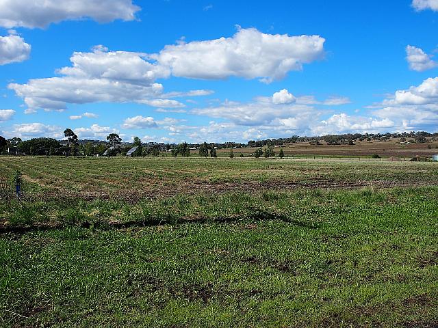 Pittsworth - 235,000.00 Negotible